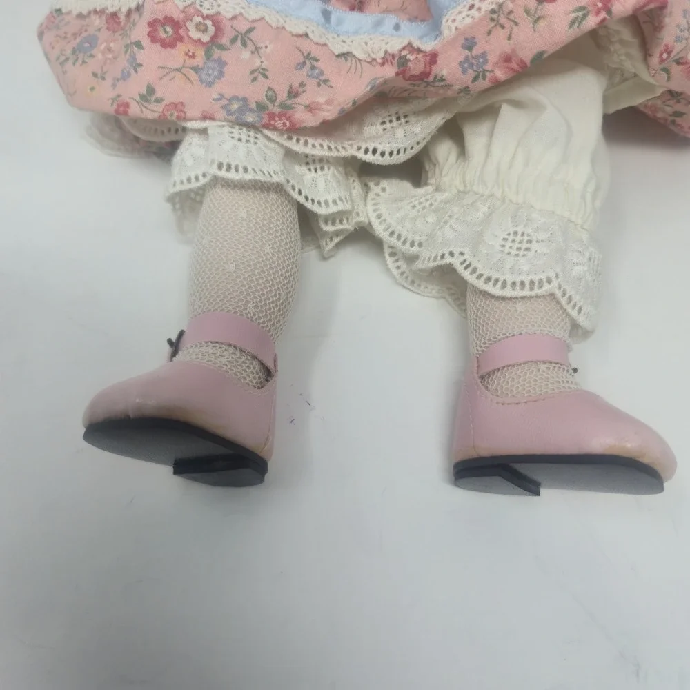VTG 1989 Victoria Ashlea Originals Bette Ball Porcelain Doll Goebel Ltd Edition